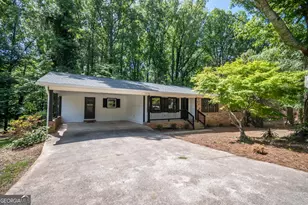 1051 Crooked Creek Rd, Watkinsville, GA 30677 - Photo 1