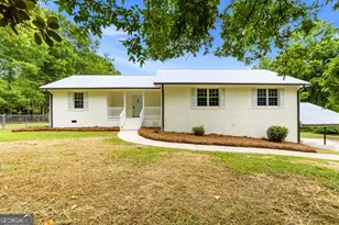 2344 W McIntosh Rd, Griffin, GA 30223 - Photo 1