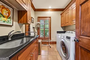 795 Chenocetah Dr, Cornelia, GA 30531 - Photo 41