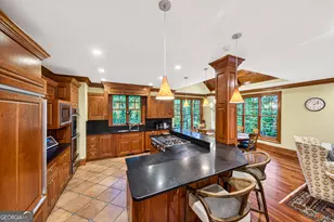 795 Chenocetah Dr, Cornelia, GA 30531 - Photo 33