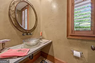 795 Chenocetah Dr, Cornelia, GA 30531 - Photo 39