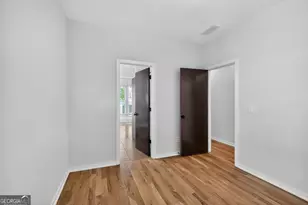 454 Calhoun St NW, Atlanta, GA 30318 - Photo 3