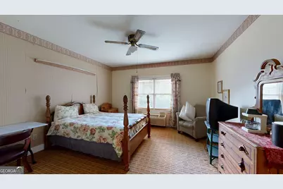 106 S Main Street, Statesboro, GA 30458 - Photo 91