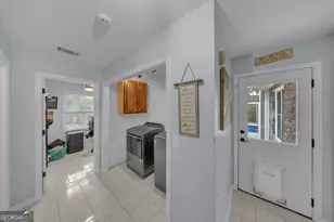 1304 Shawnee Dr, Waycross, GA 31501 - Photo 17