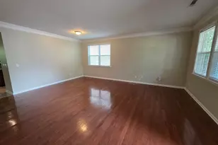 46 Brookview Dr, Newnan, GA 30265 - Photo 3