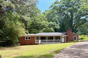 210 Orchard Dr, Commerce, GA 30529 - Photo 1