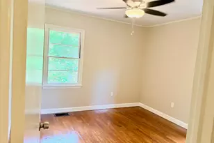 210 Orchard Dr, Commerce, GA 30529 - Photo 19