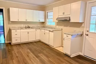 210 Orchard Dr, Commerce, GA 30529 - Photo 13
