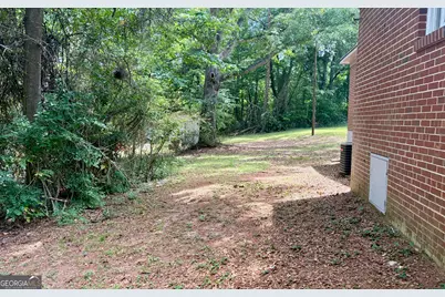 210 Orchard Drive, Commerce, GA 30529 - Photo 9