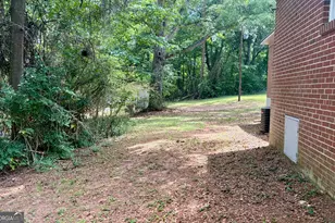 210 Orchard Dr, Commerce, GA 30529 - Photo 9