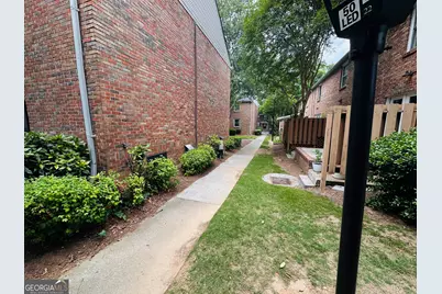 6700 Roswell Road #24E, Atlanta, GA 30328 - Photo 13