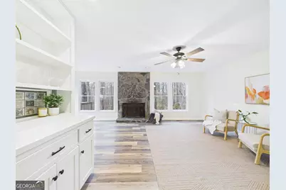 202 Hilltop Circle, Macon, GA 31210 - Photo 5