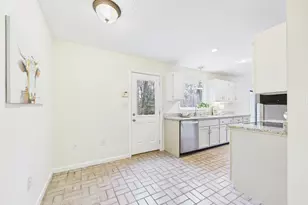 202 Hilltop Cir, Macon, GA 31210 - Photo 19