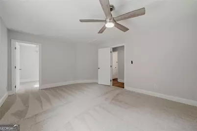 405 E Wilson Street, Villa Rica, GA 30180 - Photo 9