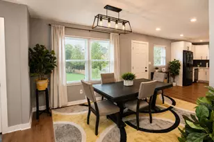 208 Silver Springs Cir SW, Atlanta, GA 30310 - Photo 5