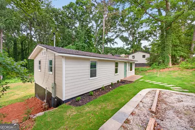 136 Nowell Street, Monroe, GA 30655 - Photo 3