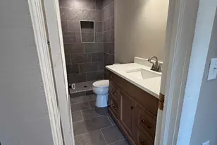 920 Cardinal Dr, Gainesville, GA 30501 - Photo 9