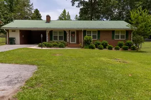 508 Ridgecrest Dr, Elberton, GA 30635 - Photo 1