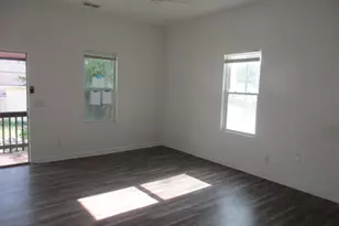 184 Poplar St, Griffin, GA 30223 - Photo 7