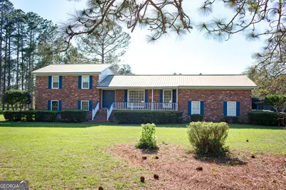 2110 Ware Street, Blackshear, GA 31516 - Photo 3