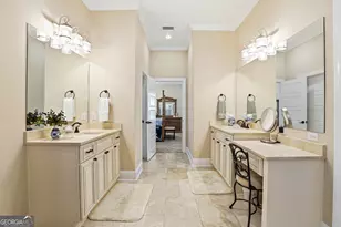 238 Harbor Pointe Dr, Brunswick, GA 31523 - Photo 17