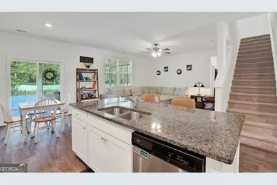 381 Hogan Drive, Richmond Hill, GA 31324 - Photo 9