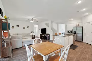 381 Hogan Dr, Richmond Hill, GA 31324 - Photo 13
