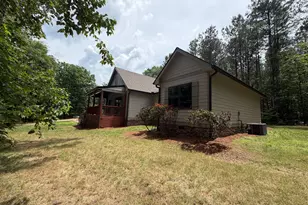 95 Horseshoe Loop, Kingston, GA 30145 - Photo 1