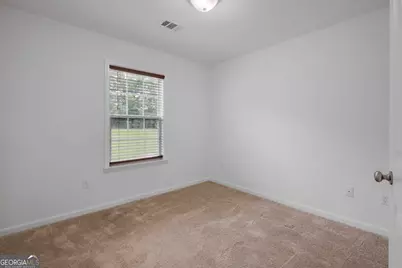 207 Bull Street, Glennville, GA 30427 - Photo 5