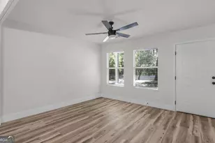 539 Pine Ave, Midway, GA 31320 - Photo 5