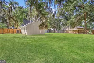 539 Pine Ave, Midway, GA 31320 - Photo 25