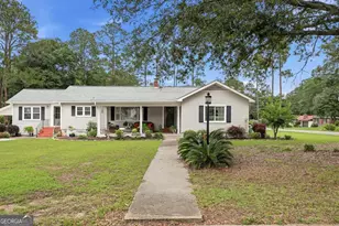 701 W 14th St, Tifton, GA 31794 - Photo 1