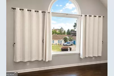 952 Bridgegate Drive NE, Marietta, GA 30068 - Photo 11