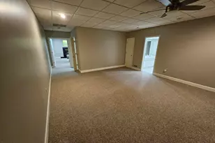 7635 Blandford Pl, Sandy Springs, GA 30350 - Photo 27