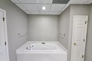 7635 Blandford Pl, Sandy Springs, GA 30350 - Photo 47