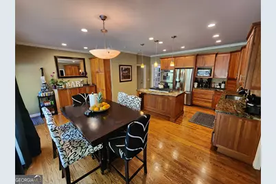 7635 Blandford Place, Sandy Springs, GA 30350 - Photo 15