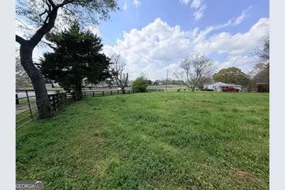662 Old Gainesville Highway, Pendergrass, GA 30567 - Photo 1