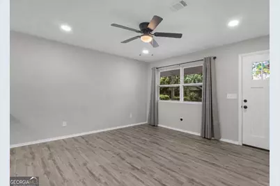 2820 Wolfe Street, Brunswick, GA 31520 - Photo 9