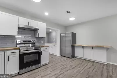 2820 Wolfe Street, Brunswick, GA 31520 - Photo 5