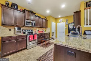 942 Amelia Dr, Byron, GA 31008 - Photo 9