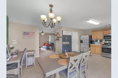 3370 Waggoner Place, Rex, GA 30273 - Photo 9