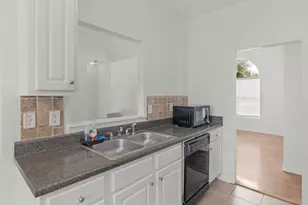 1815 Jeffery Ct, Riverdale, GA 30296 - Photo 11