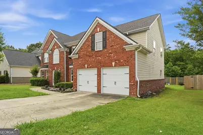 3951 Oak Field Drive, Loganville, GA 30052 - Photo 3