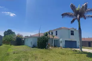 1300 SE Navajo Ln, Port Saint Lucie, FL 34983 - Photo 3
