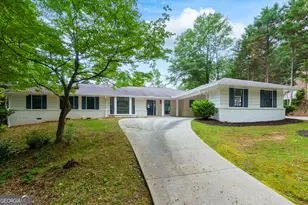 7330 Hunters Branch Dr NE, Atlanta, GA 30328 - Photo 1
