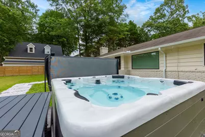 7330 Hunters Branch Drive NE, Atlanta, GA 30328 - Photo 43