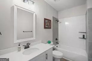 905 Willingham Dr, Hapeville, GA 30354 - Photo 19