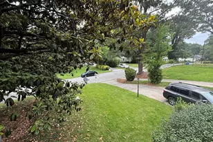 2732 Oldknow Dr NW, Atlanta, GA 30318 - Photo 3
