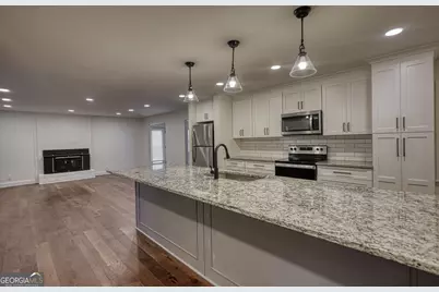 403 Greenwood Drive, Monroe, GA 30655 - Photo 11