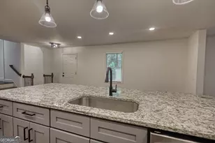 403 Greenwood Dr, Monroe, GA 30655 - Photo 7